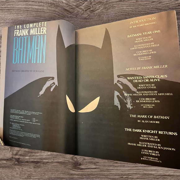 The Complete Frank Miller - Batman - Picture 2 of 3